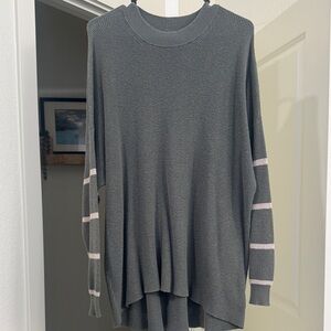 American Eagle Outfitters Green and Cream Striped Sweater